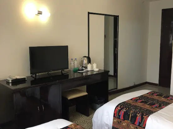 Economy room