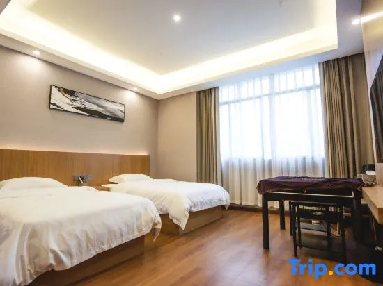 Premier room