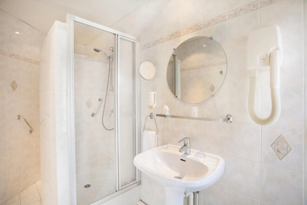Отель Nadaud Hôtel в Париже