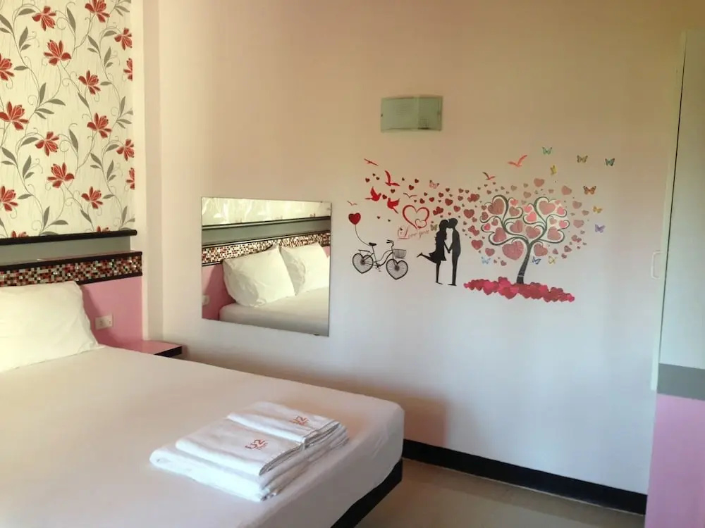 1 Bedroom Suite