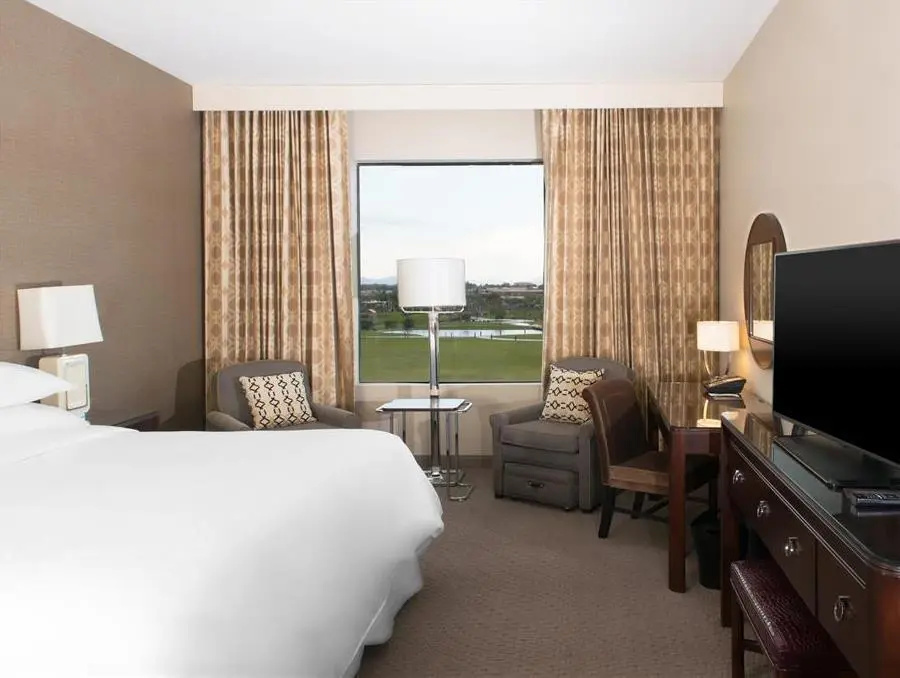 Sheraton Mesa Hotel at Wrigleyville West - Chambres