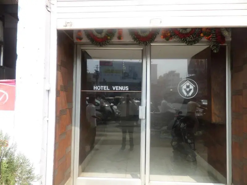 Hotel Venus Lodging
