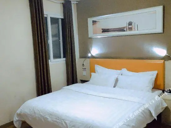 Economy Double room (full double bed)