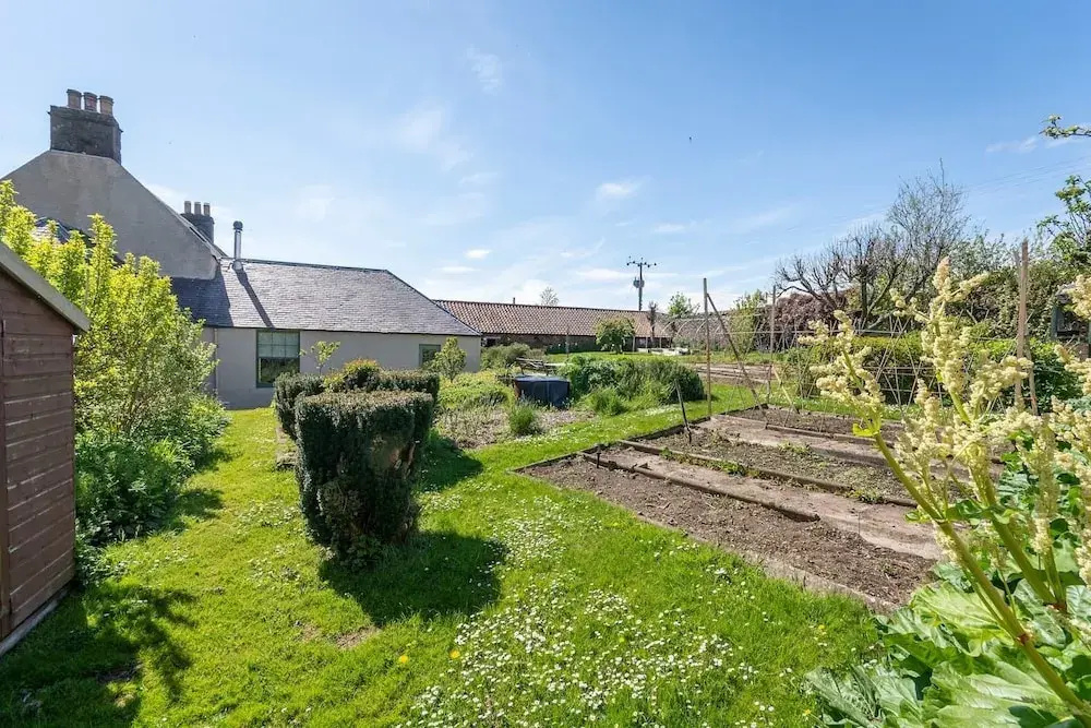 Stunning Farmhouse - Sleeps 8 - фото 7