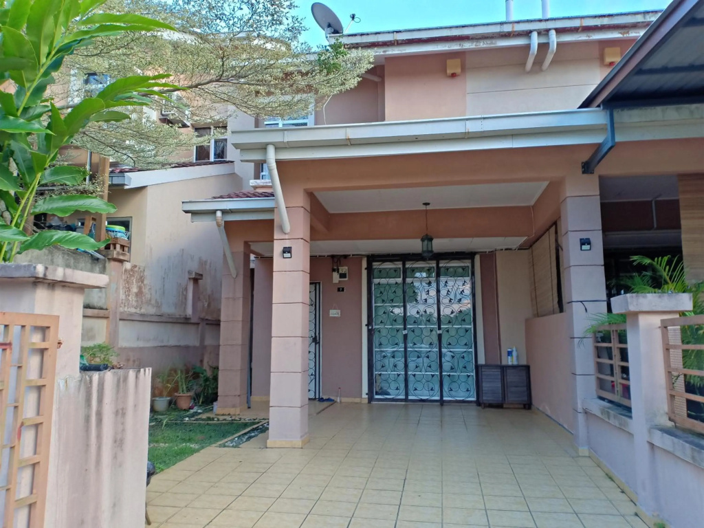 Muslim Dinaim Homestay