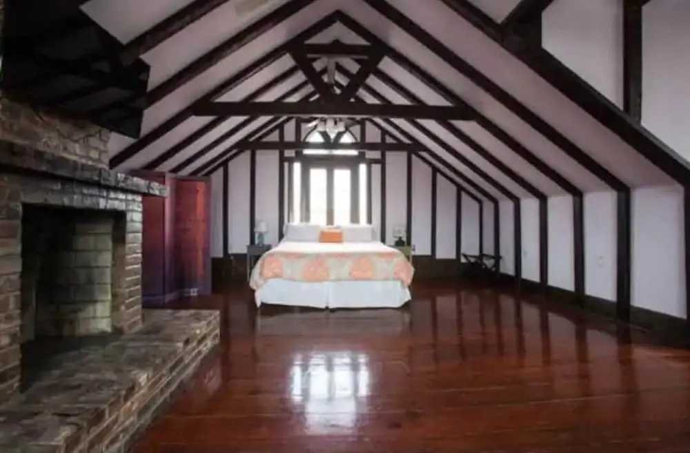 Maison des Lunes