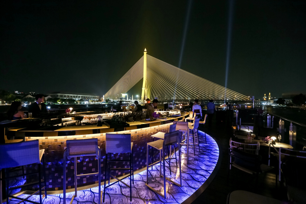BANYAN TREE BANGKOK