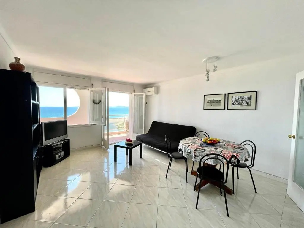 91-Dos habitaciones con vistas a la Bahía de Roses