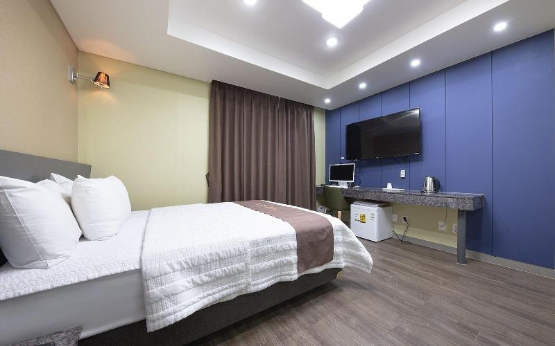 Hotel photo 32