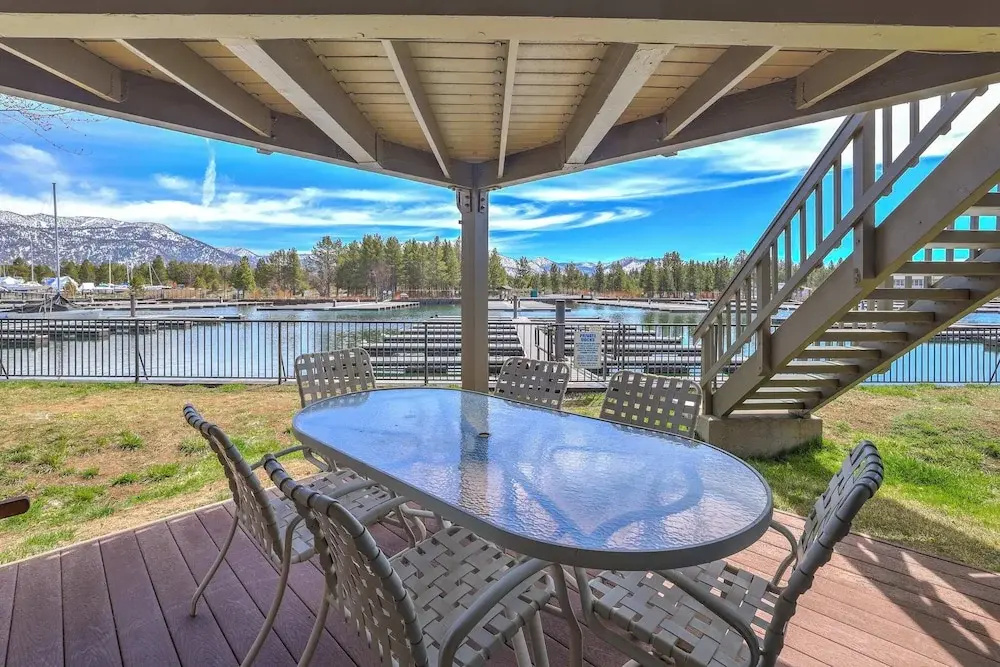 Tahoe Keys Marina View: 3 Bdr, Desirable Community