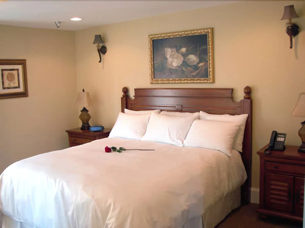 The Jefferson Inn - 5