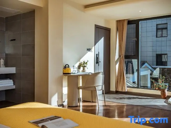 Luxury room