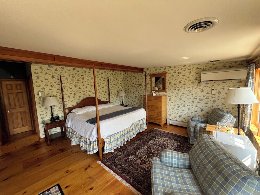 Windham Hill Inn by null