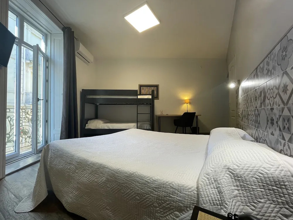 Standard Quadruple room with balcony