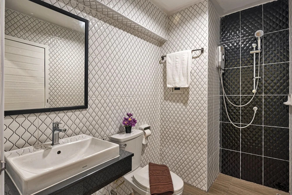 Double room with balcony (full double bed)