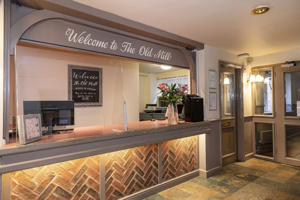 The Old Mill by Chef and Brewer Collection - Général