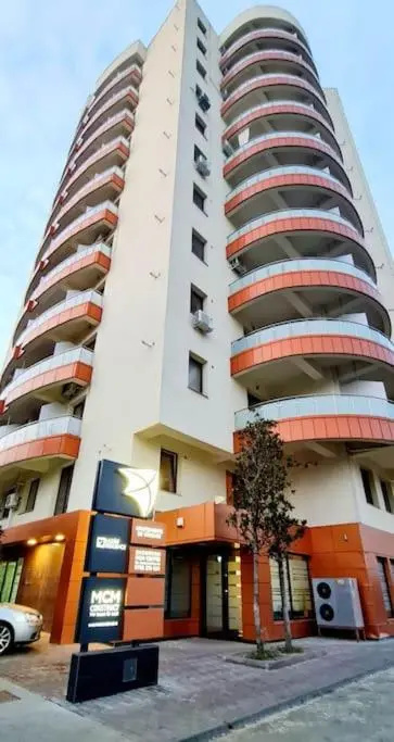 Cityscape Apartment near Palas Mall