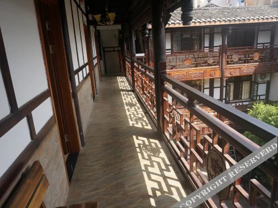 Balcony & Terrace