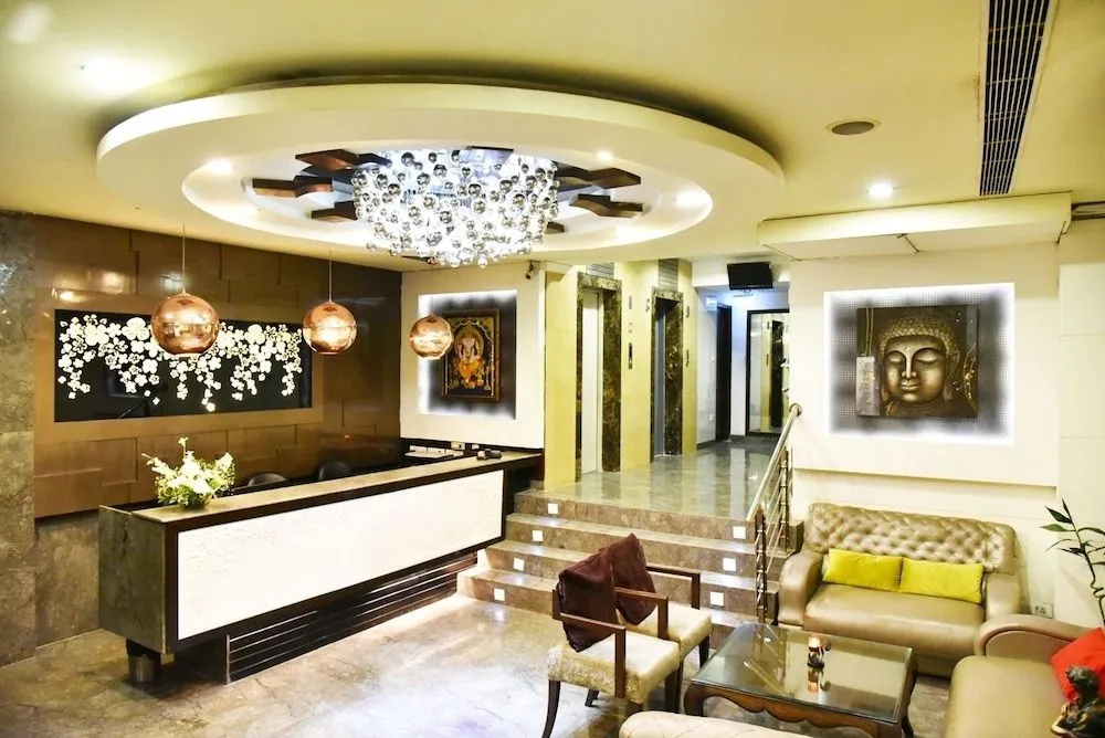 Hotel Shiraz Castle