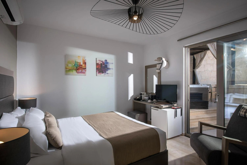 Happy Cretan Suites — 4