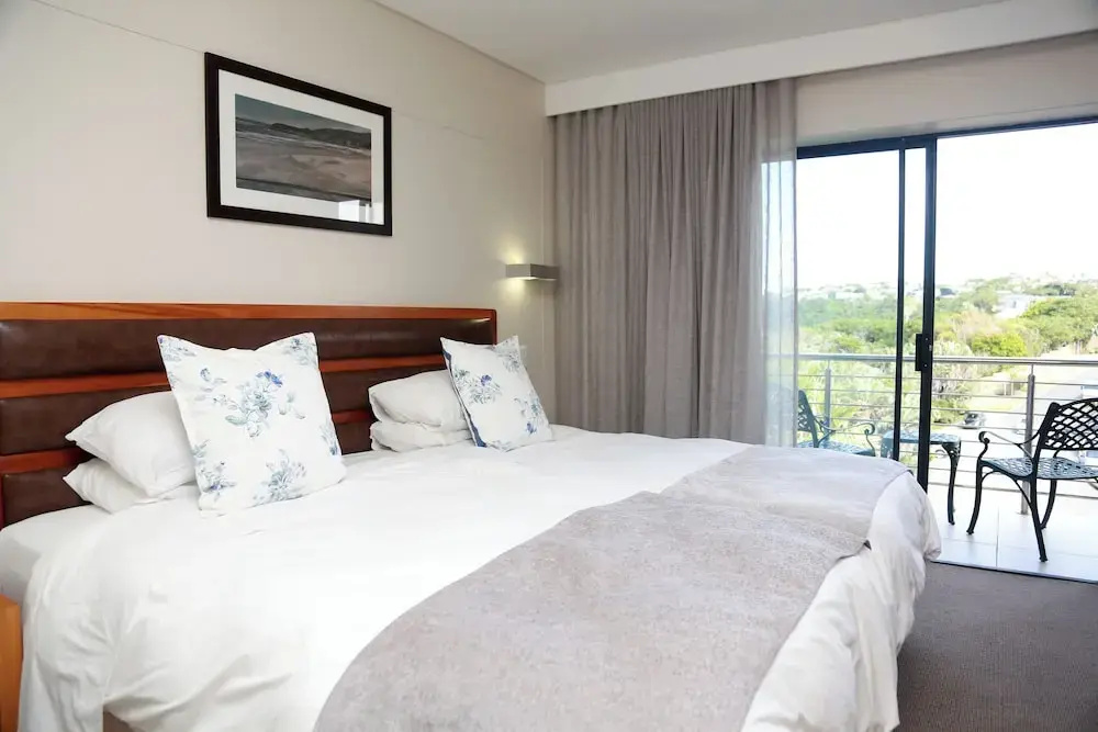 Blue Lagoon Hotel and Conference Centre - Chambres