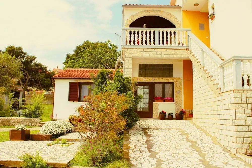 House Vlada