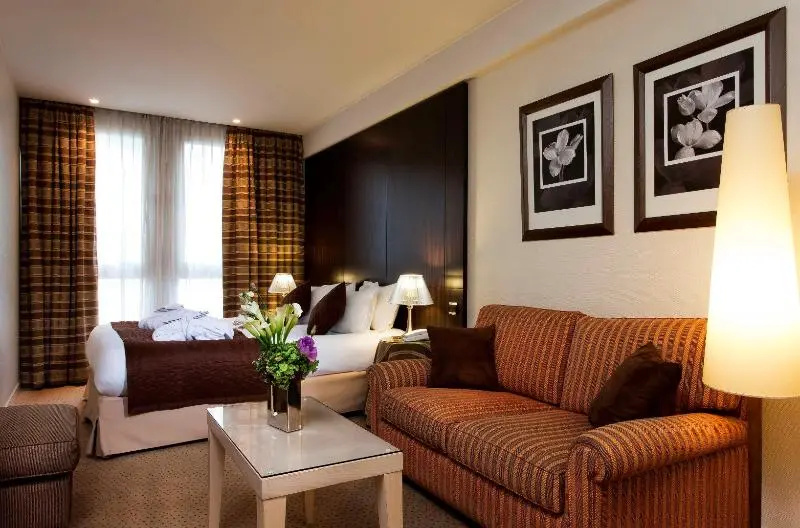 Le Pera Hotel - Chambres