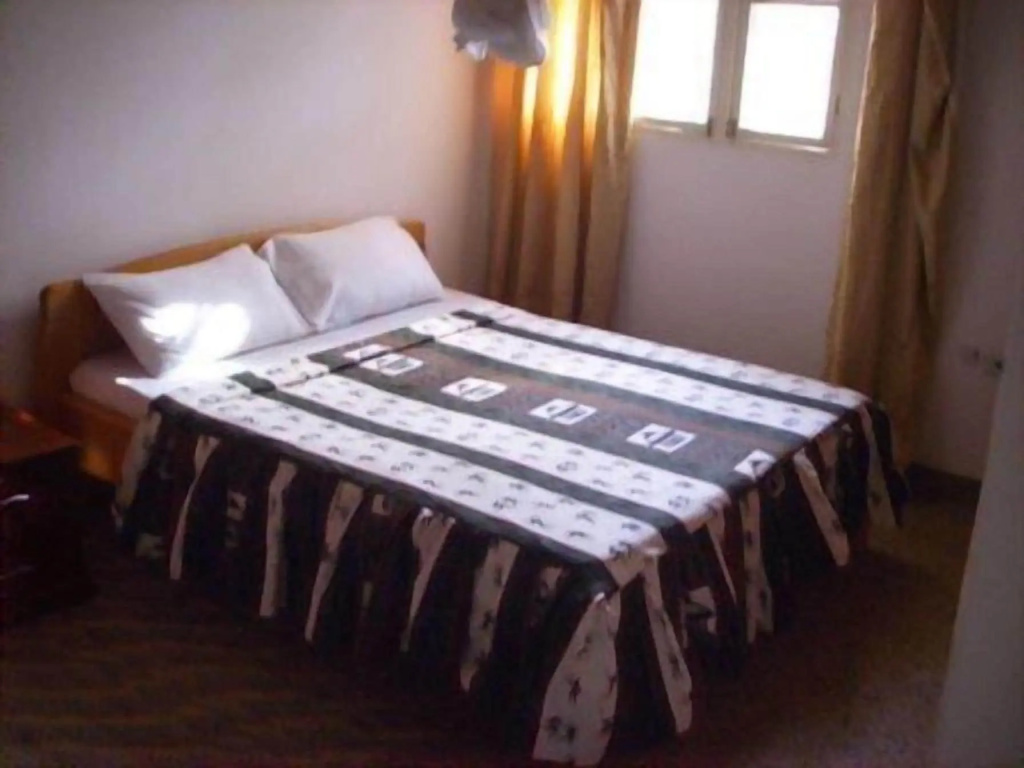 Nelly's Inn — 2