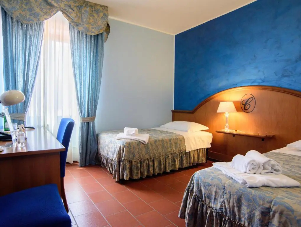 Economy room