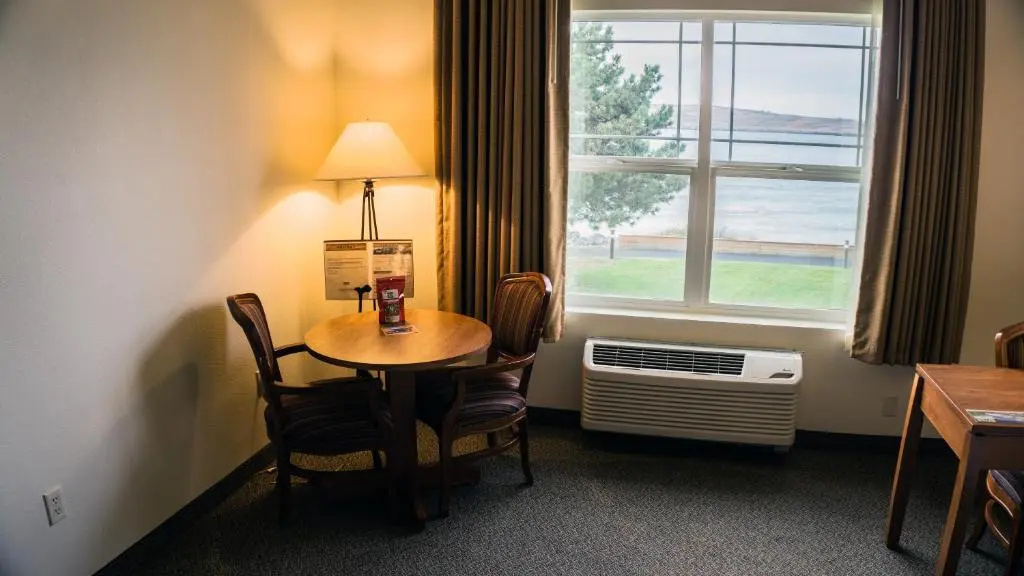 River Lodge And Grill - Chambres