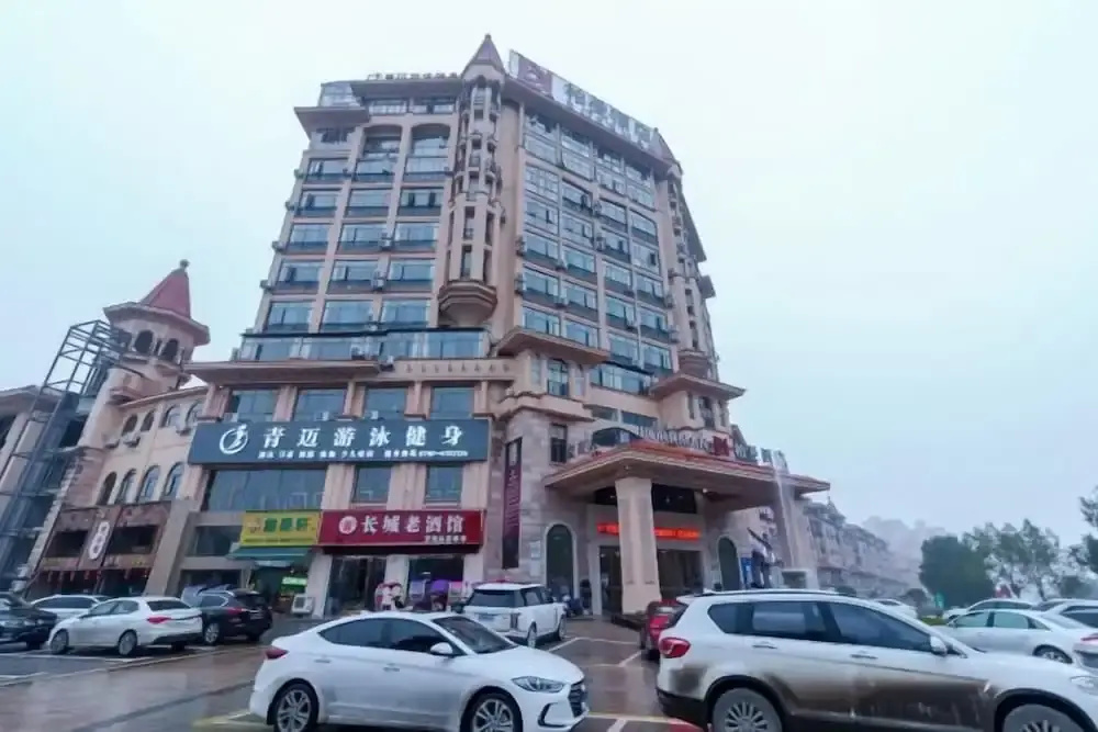 Kela Hotel