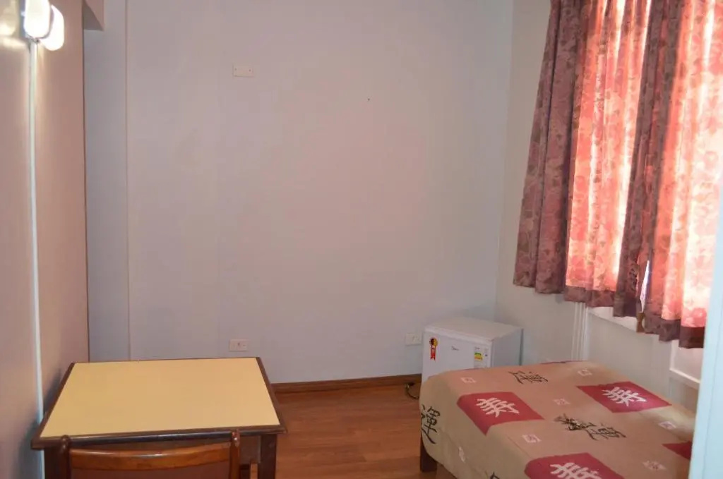 Reinales Plaza Hotel - Chambres