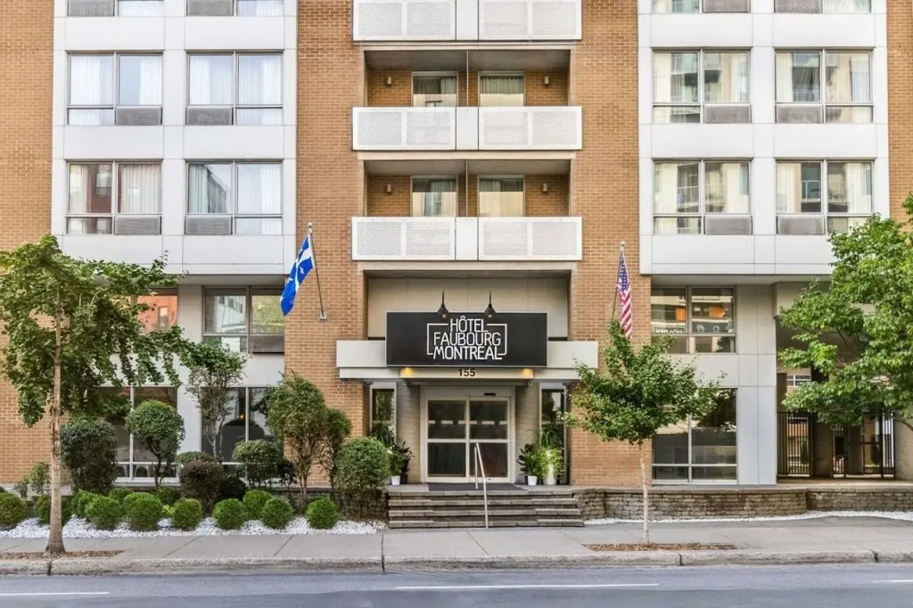 Hotel Faubourg Montreal