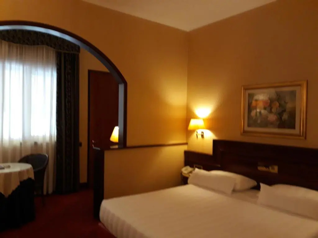 Standard Double room (full double bed)