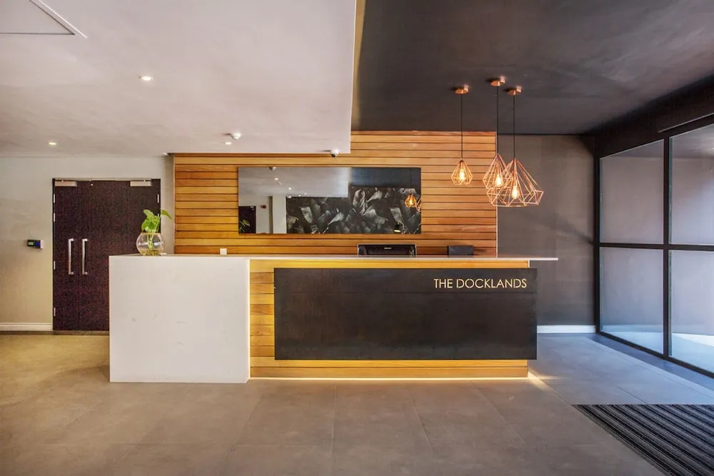 Lobby & Reception