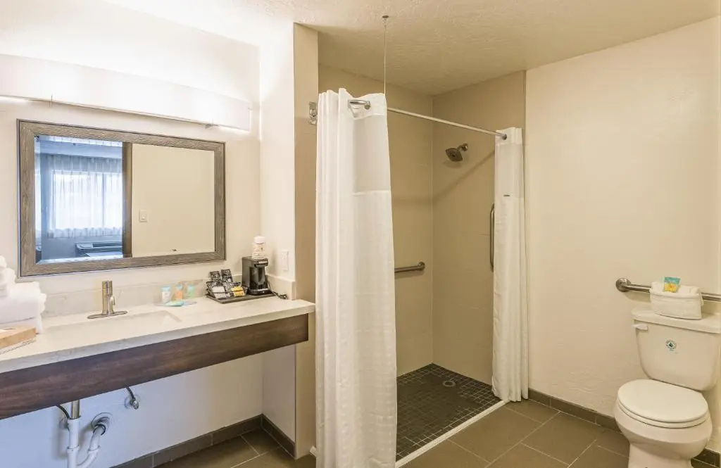 Quality Inn - Chambres