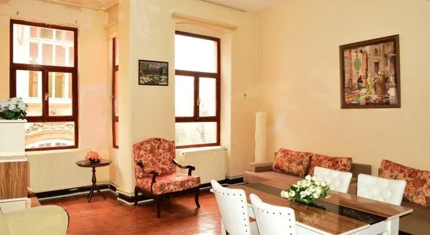 Taksim Pera Suite Apartments