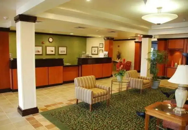 Lobby & Reception
