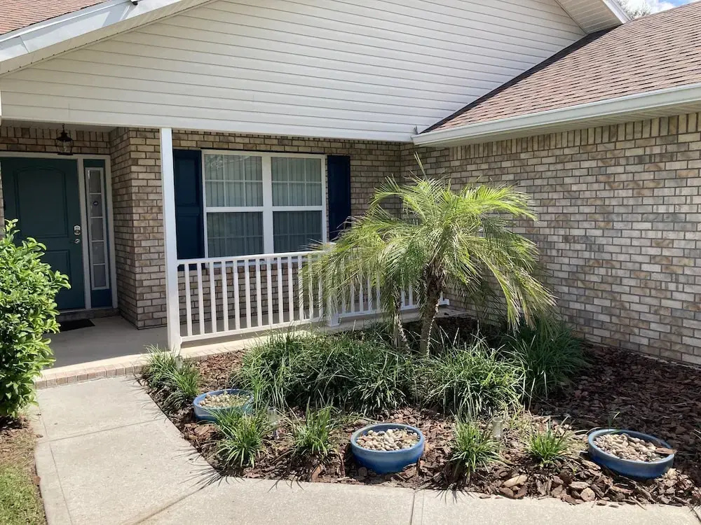 Spacious Home With Private Pool,spa, Gas Grill and Patio