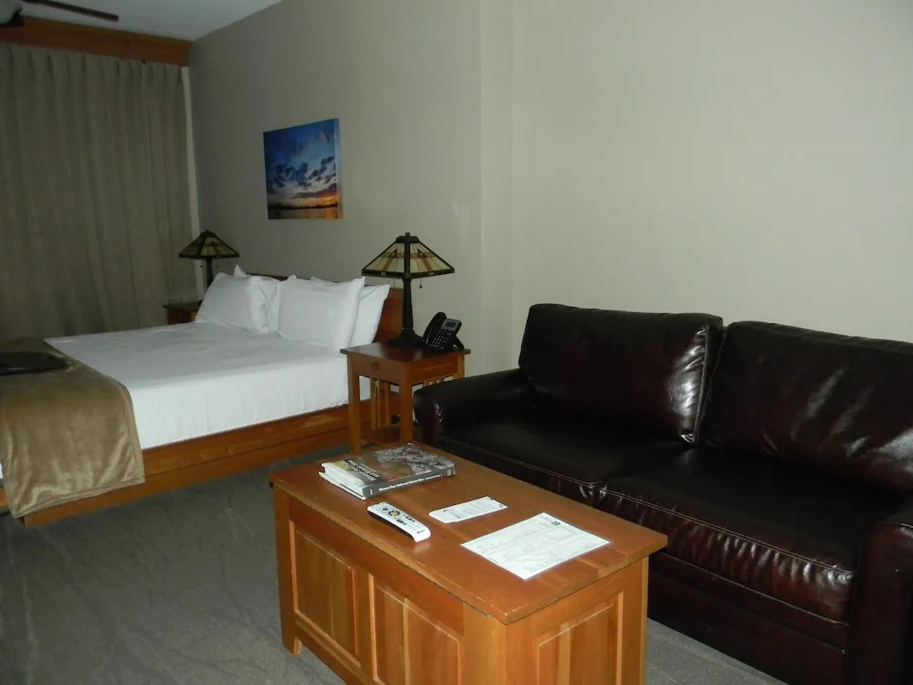 Standard Double room with balcony (full double bed)