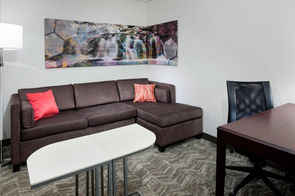 1 Bedroom Quadruple Suite