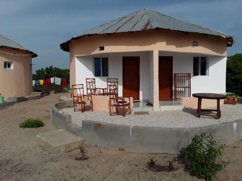 Kinkiliba Beach Lodge