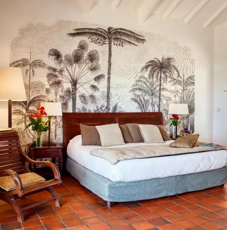 Deluxe Double room with balcony (full double bed)