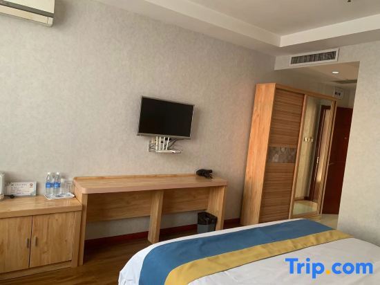 Royal Dragon Airport Hotel