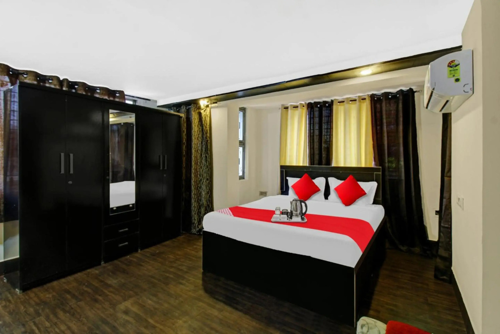 OYO Flagship 70030 Gopika Stay Inn - фото 12