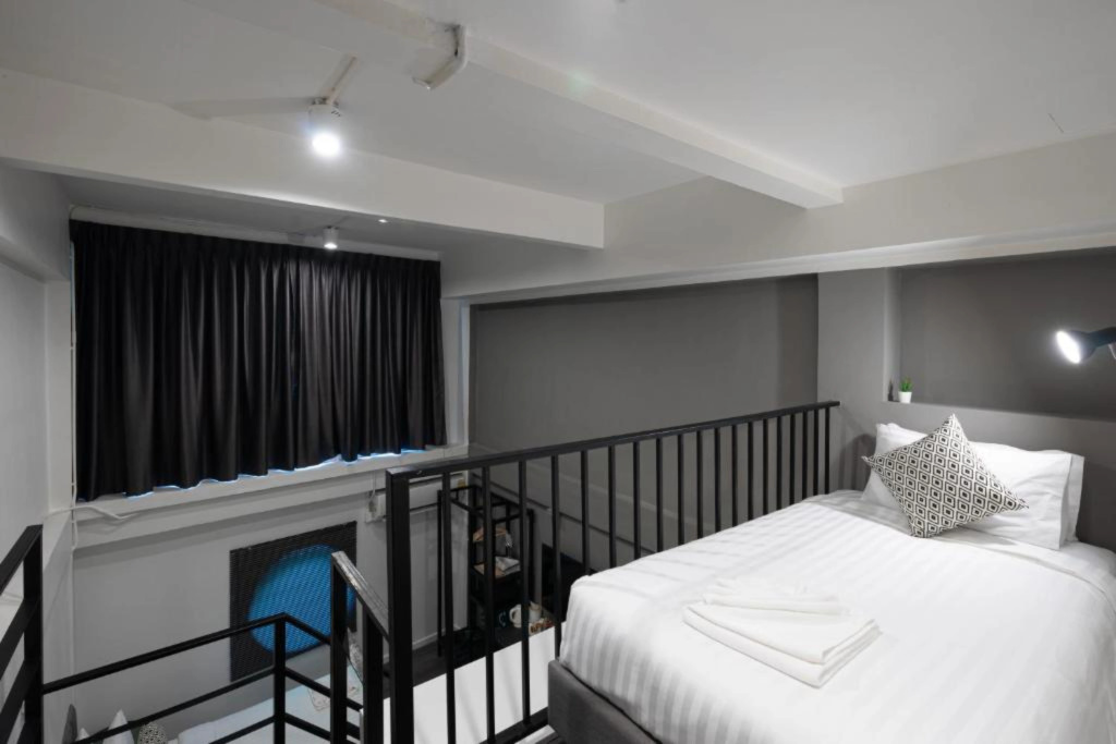 Kowtha Rivertel — 2