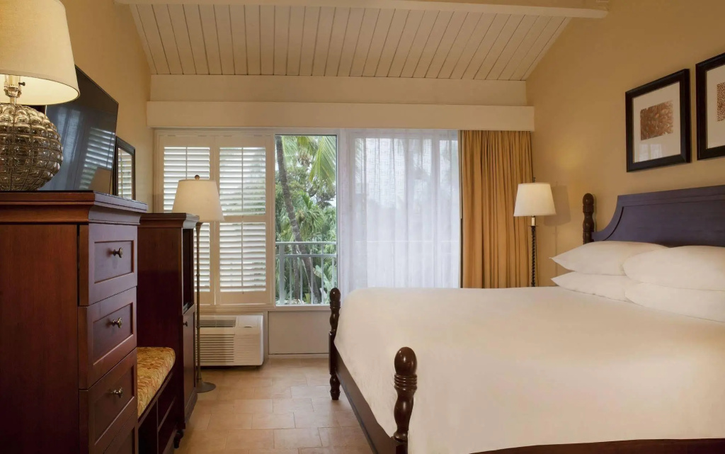The Pier House Resort