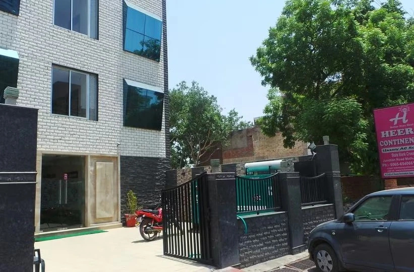 Hotel Heera Continental