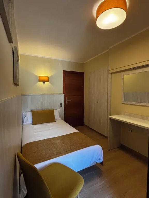 Standard Single room with balcony