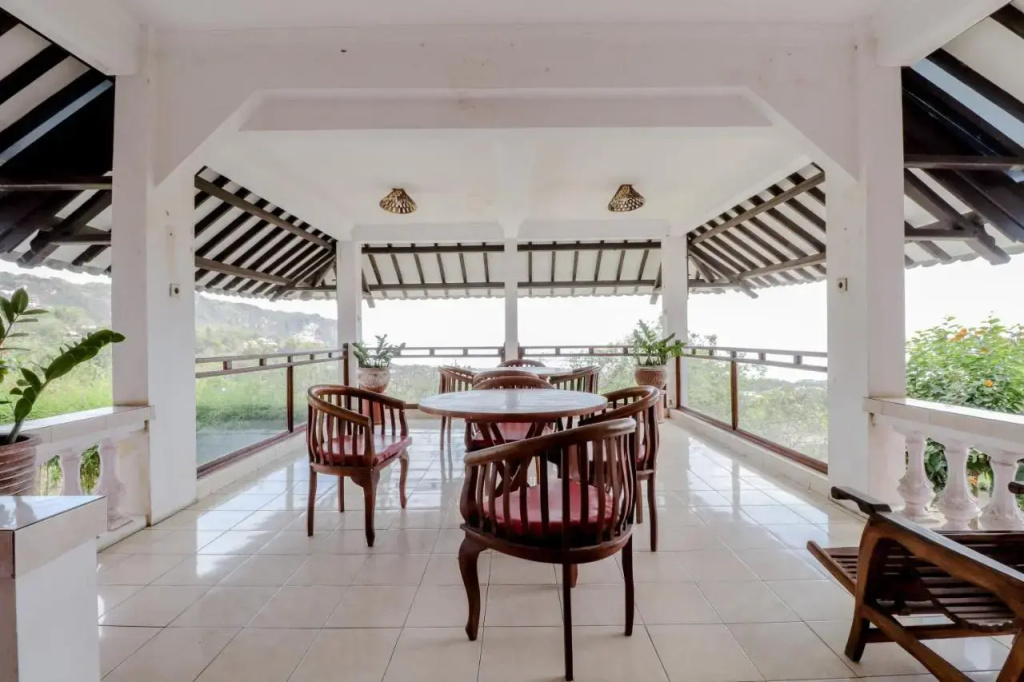 Adinda Beach Villas